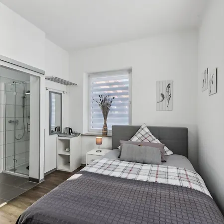 Diepholzer Boardinghouse By Bohnapartments - Parkplaetze - Wlan - Garten - Ruhig Guest house Diepholz