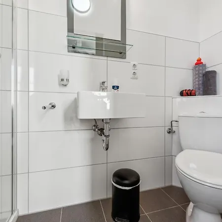 Guest house Diepholzer Boardinghouse By Bohnapartments - Parkplaetze - Wlan - Garten - Ruhig 3*